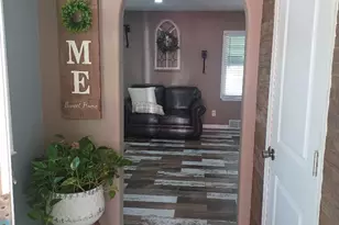 8246 Northcote Ave, Munster, IN 46321 - Photo 6