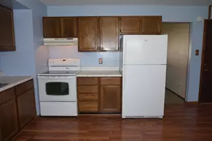 784 Governor Rd, Valparaiso, IN 46385 - Photo 12