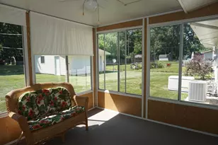 784 Governor Rd, Valparaiso, IN 46385 - Photo 10