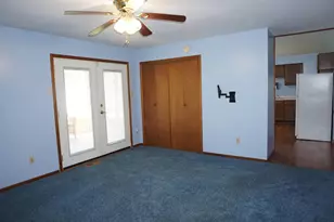 784 Governor Rd, Valparaiso, IN 46385 - Photo 6