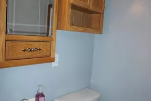 784 Governor Rd, Valparaiso, IN 46385 - Photo 16