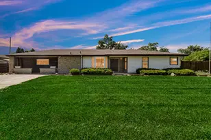1213 River Dr, Munster, IN 46321 - Photo 1