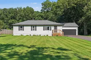 1427 Austin Ave, Schererville, IN 46375 - Photo 1