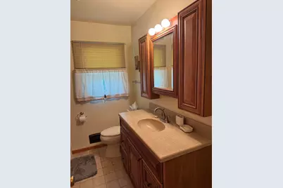 16 W Cleveland Avenue, Hobart, IN 46342 - Photo 6