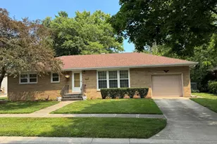 16 W Cleveland Ave, Hobart, IN 46342 - Photo 1