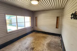 916 Cherry St, Hammond, IN 46324 - Photo 22