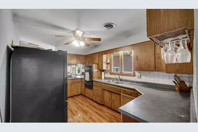 501 N Ohio Street, Hobart, IN 46342 - Photo 10
