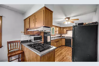 501 N Ohio Street, Hobart, IN 46342 - Photo 8