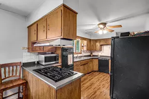 501 N Ohio St, Hobart, IN 46342 - Photo 8