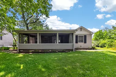 6351 S State Road 10, Knox, IN 46534 - Photo 14