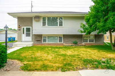 7920 North Drive, Highland, IN 46322 - Photo 1