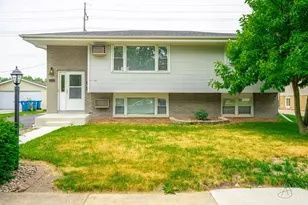 7920 North Dr, Highland, IN 46322 - Photo 1