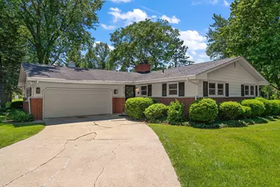 419 Hemlock Lane, Crown Point, IN 46307 - Photo 2