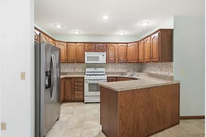 400 Commanche Drive, Lowell, IN 46356 - Photo 8