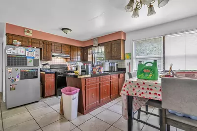 7105 Parrish Avenue, Hammond, IN 46323 - Photo 16