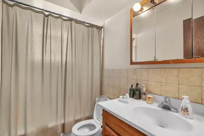 7027 Parrish Avenue, Hammond, IN 46323 - Photo 6