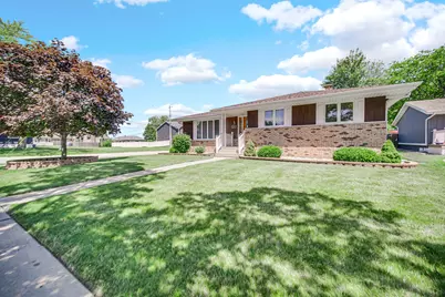 9301 Southmoor Avenue, Highland, IN 46322 - Photo 1