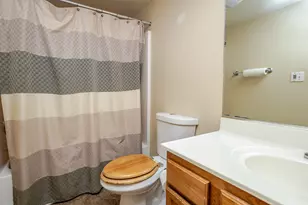 2500 W 86th Ave, Merrillville, IN 46410 - Photo 14