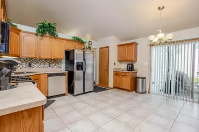 2500 W 86th Avenue, Merrillville, IN 46410 - Photo 6
