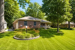 507 Eastwood Dr, Kouts, IN 46347 - Photo 2