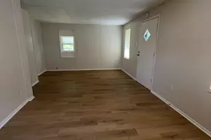 2425 Prospect St, Gary, IN 46407 - Photo 8