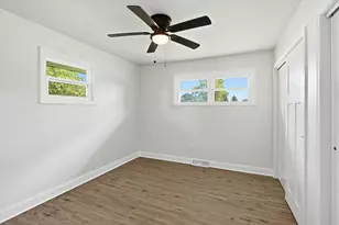 1401 W 55th Ave, Merrillville, IN 46410 - Photo 10