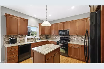 9723 Elle Avenue, Saint John, IN 46373 - Photo 12