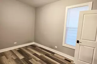 4332 Olcott Ave, East Chicago, IN 46312 - Photo 10