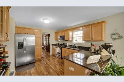 601 Sunflower Lane, Dyer, IN 46311 - Photo 6