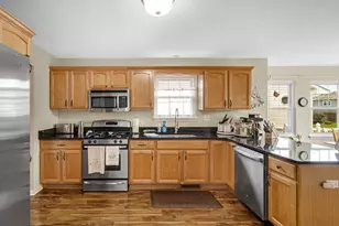 601 Sunflower Ln, Dyer, IN 46311 - Photo 14