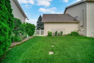 601 Sunflower Ln, Dyer, IN 46311 - Photo 40