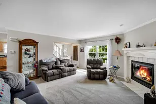 601 Sunflower Ln, Dyer, IN 46311 - Photo 10