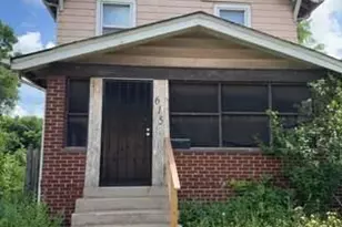 615 Vermont St, Gary, IN 46402 - Photo 2