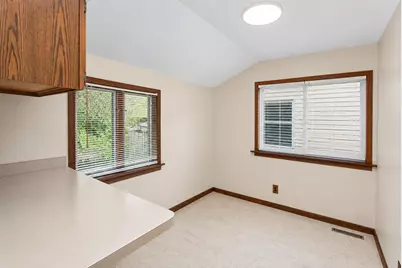 811 Rumely Street, La Porte, IN 46350 - Photo 12