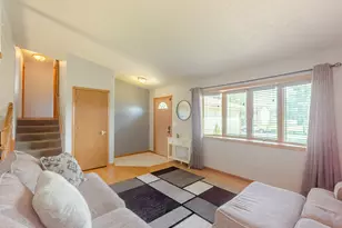 7832 Murrelet St, Hobart, IN 46342 - Photo 10
