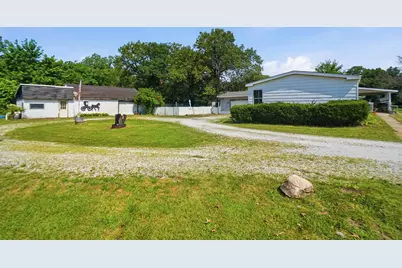 9390 N 1000 W, Demotte, IN 46310 - Photo 18