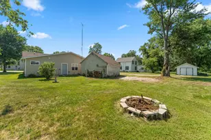 301 N Lincoln St, Wanatah, IN 46390 - Photo 26
