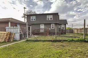 6187 Cleveland St, Merrillville, IN 46410 - Photo 24