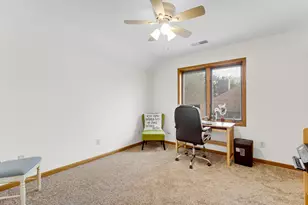 315 Kenbridge Ct, Valparaiso, IN 46385 - Photo 22