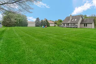 315 Kenbridge Ct, Valparaiso, IN 46385 - Photo 32