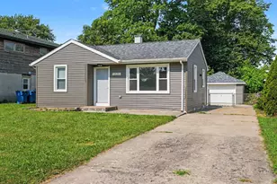 9522 Erie St, Highland, IN 46322 - Photo 2