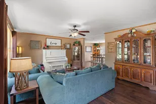 403 W 10th St, Hobart, IN 46342 - Photo 4