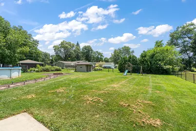 403 W 10th Street, Hobart, IN 46342 - Photo 40