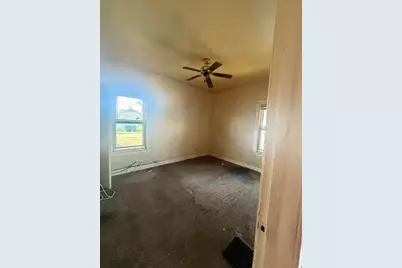 6446 Crescent Place, Hammond, IN 46324 - Photo 10
