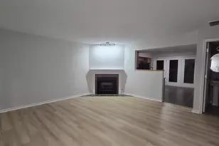 1839 Golden Oak Ct, Crown Point, IN 46307 - Photo 2