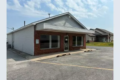 616 15th Street SE, Demotte, IN 46310 - Photo 1