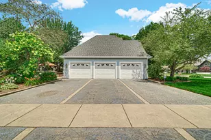 7544 Wren Ct, Schererville, IN 46375 - Photo 4