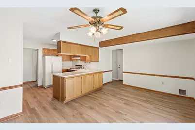 1009 Illinois Street, Valparaiso, IN 46383 - Photo 6