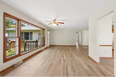 1009 Illinois Street, Valparaiso, IN 46383 - Photo 2