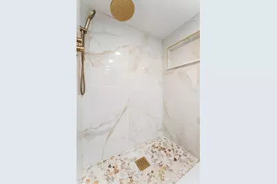 4652 Pennsylvania Street, Gary, IN 46409 - Photo 24